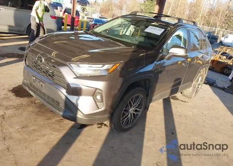 2024 Toyota Rav4 Xle Premium z USA, uszkodzony, nr VIN 2T3A1RFV6RC400244